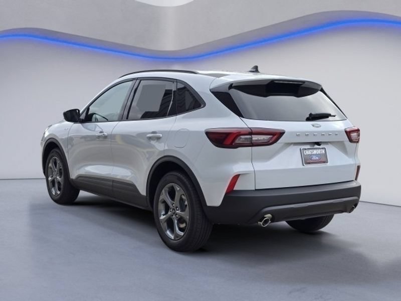 Certified 2025 Ford Escape ST-Line w/ Cold Weather Package FWD image 3
