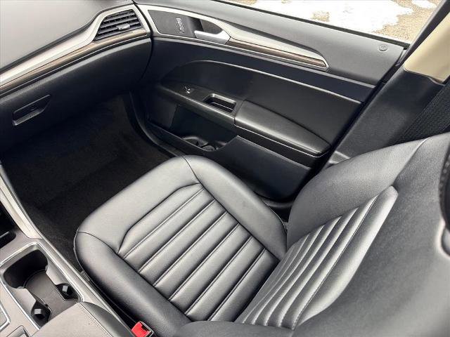 Certified 2020 Ford Fusion SEL image 18