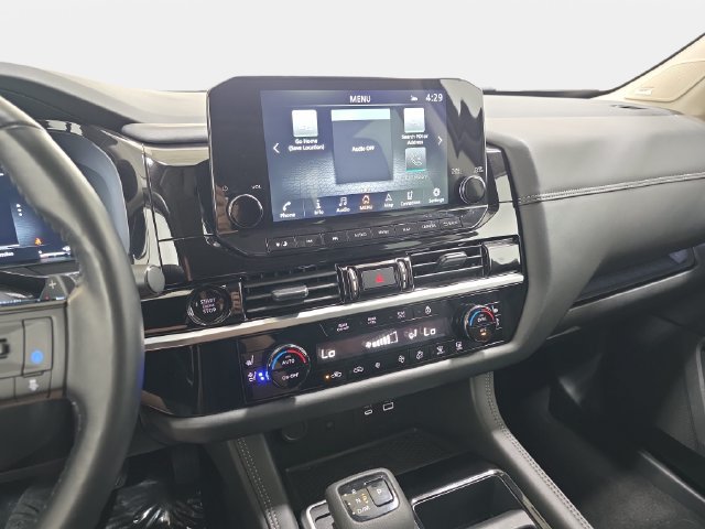Used 2025 Nissan Pathfinder Platinum w/ Cargo Package AWD/4WD image 20