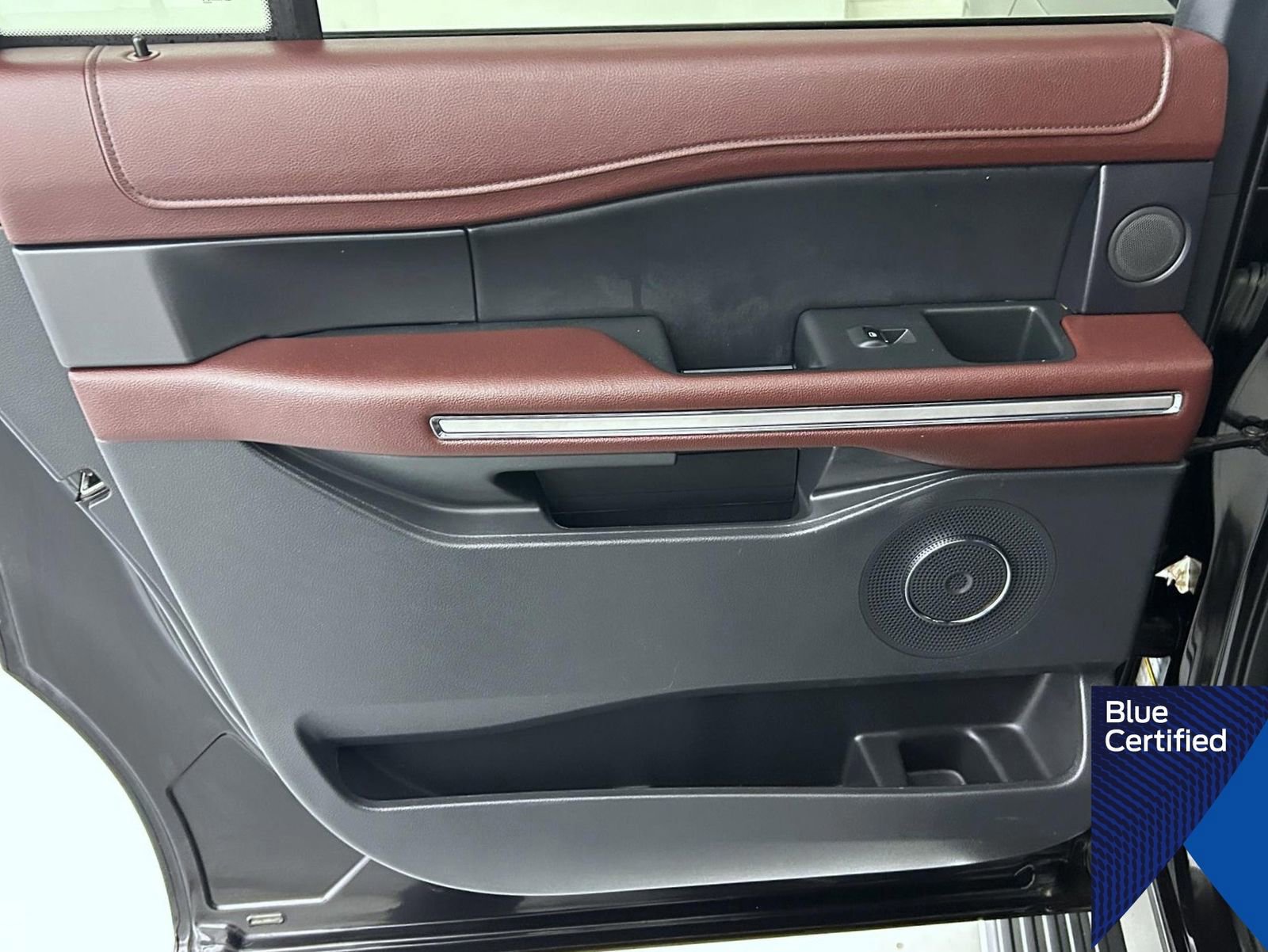 Certified 2024 Ford Expedition Max Limited image 21