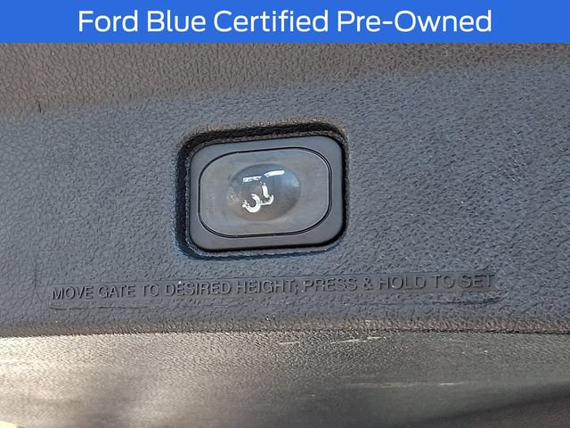 Certified 2018 Ford Explorer XLT w/ Equipment Group 202A AWD/4WD image 37