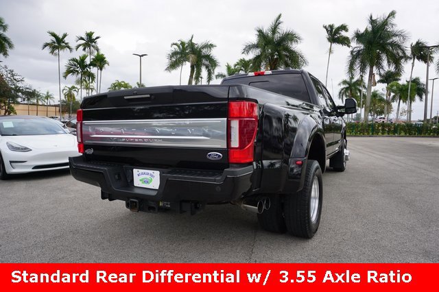 Certified 2022 Ford F350 Platinum image 3