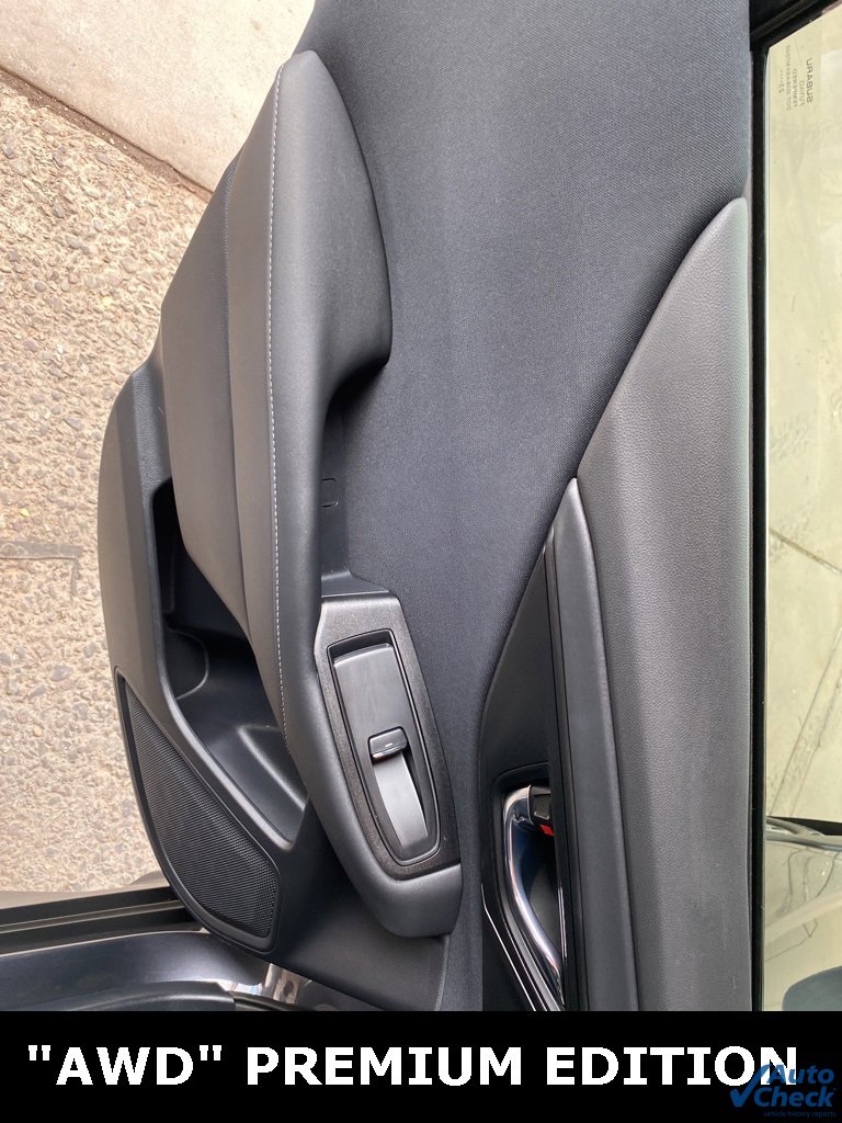 Used 2024 Subaru Outback Premium image 18