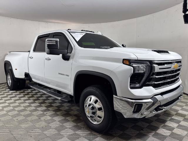Used 2025 Chevrolet Silverado 3500 LTZ w/ LTZ Plus Package