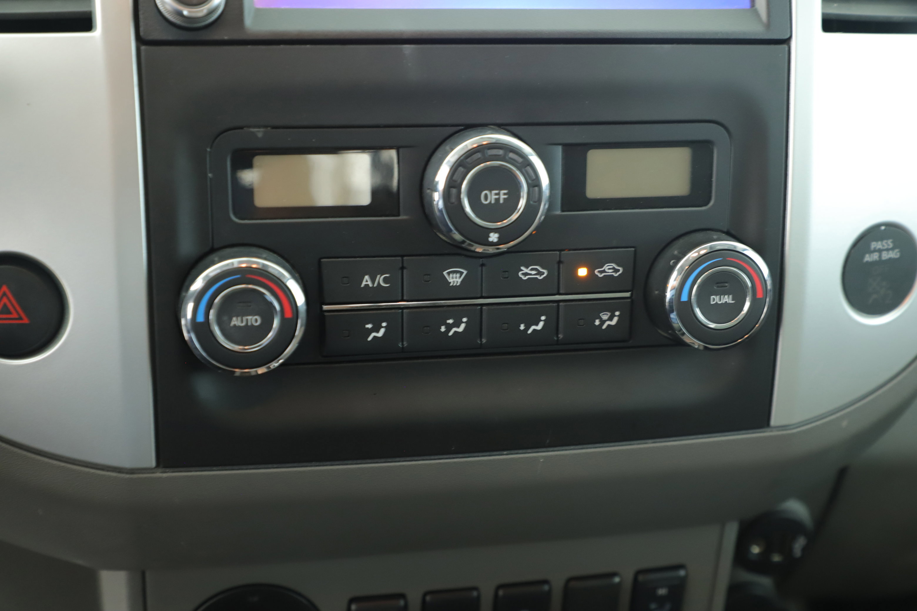 Used 2019 Nissan Frontier SV w/ Value Truck Package image 16