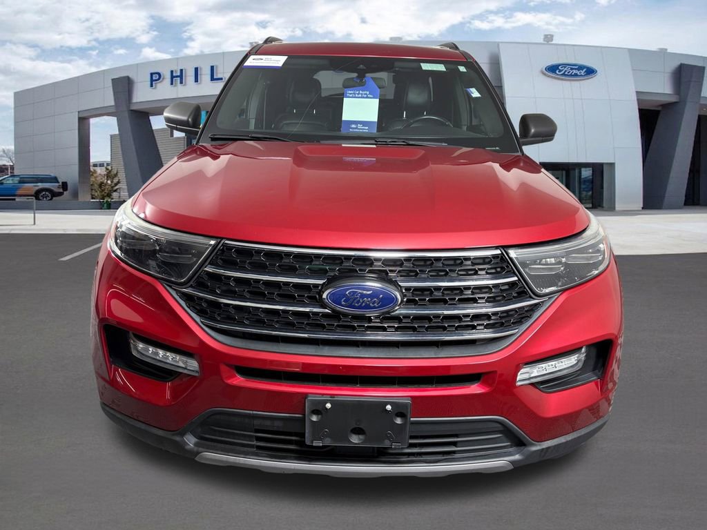 Certified 2020 Ford Explorer XLT w/ Equipment Group 202A AWD/4WD image 8