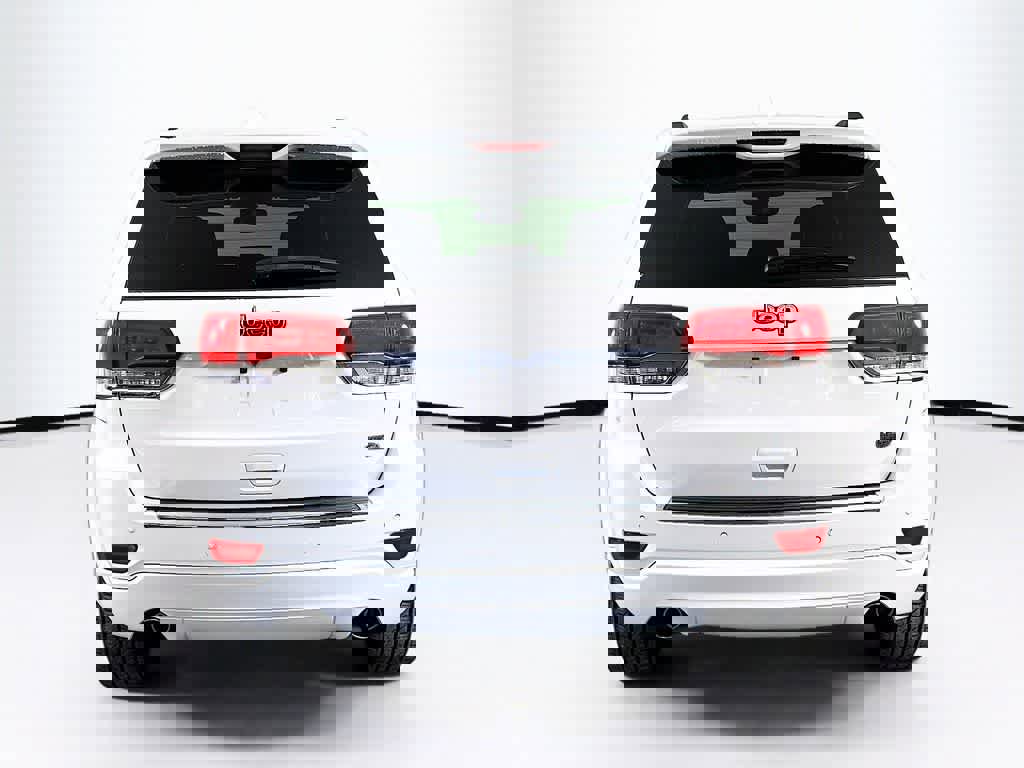 Used 2019 Jeep Grand Cherokee Overland image 5