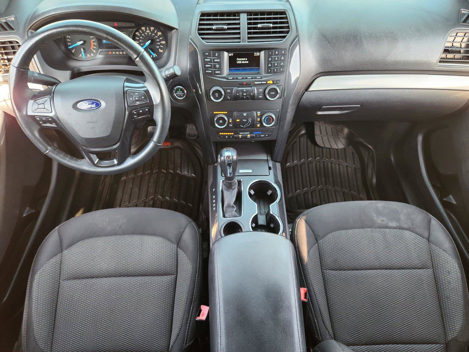 Certified 2019 Ford Explorer XLT FWD image 19