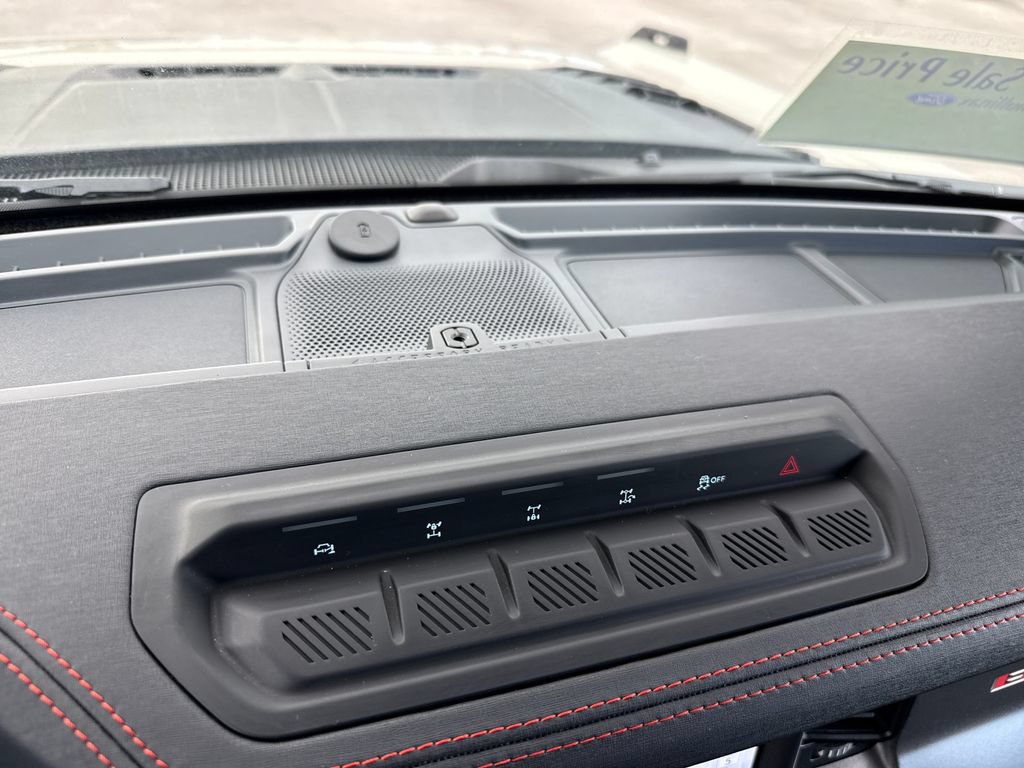Certified 2025 Ford Bronco Raptor w/ Interior Carbon Fiber Pack AWD/4WD image 21