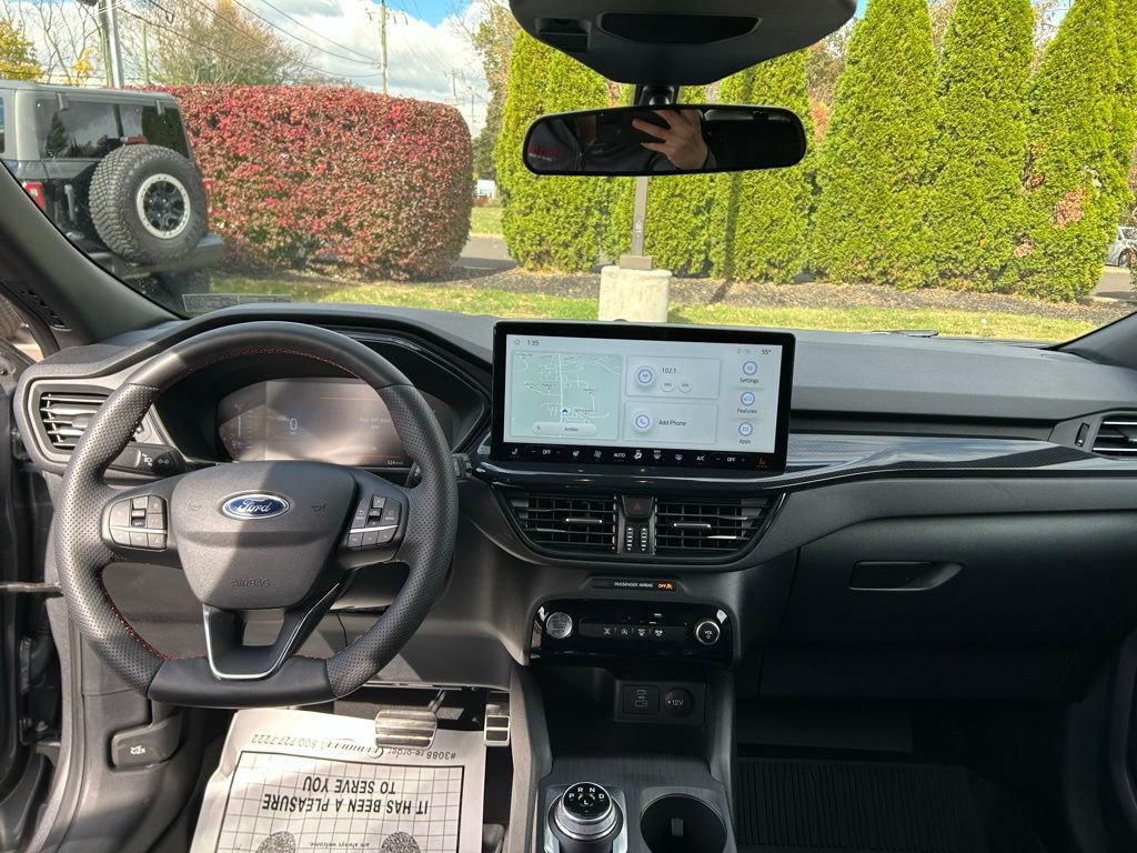 Certified 2023 Ford Escape ST-Line w/ Tech Pack #1 image 18