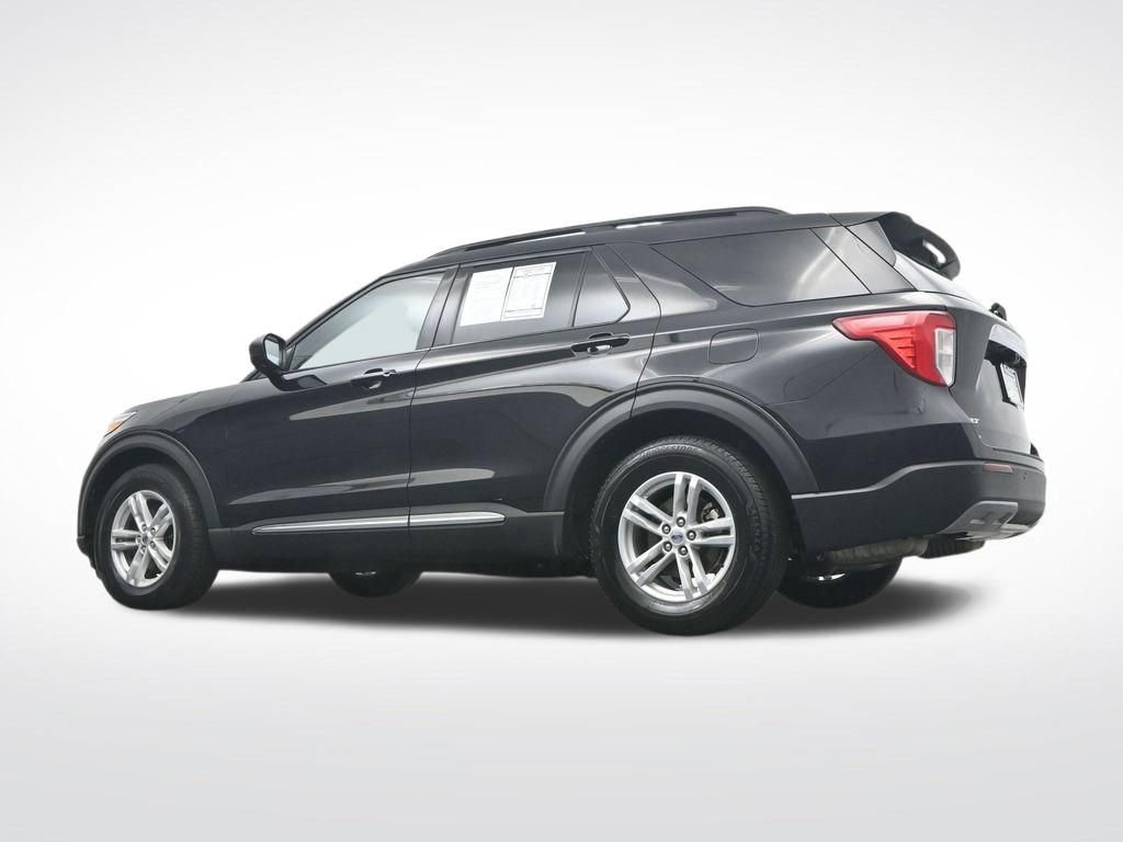 Certified 2024 Ford Explorer XLT w/ Equipment Group 202A image 39