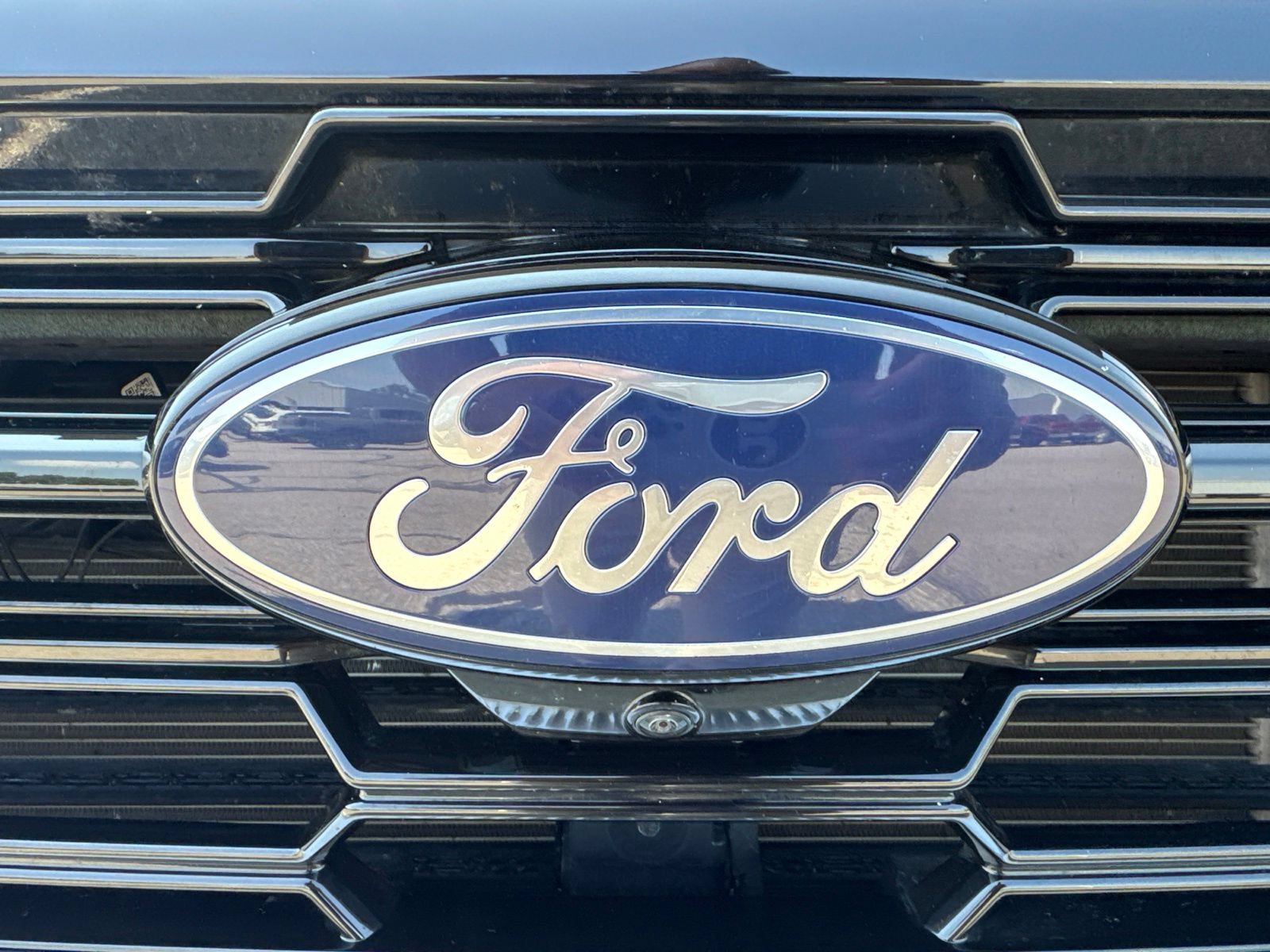 Certified 2025 Ford Expedition Platinum w/ Driver's Package AWD/4WD image 13
