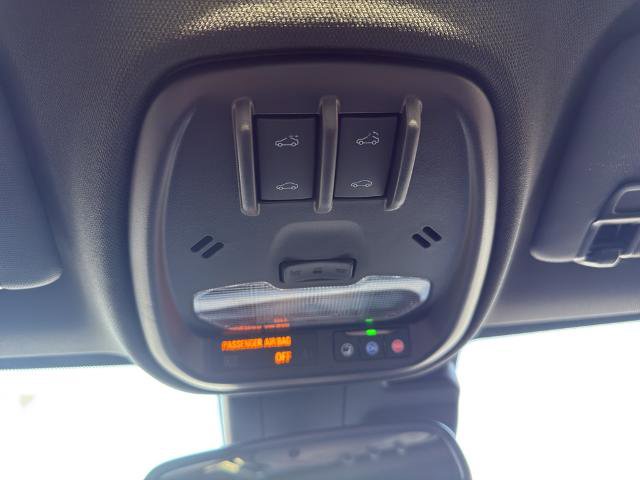 Used 2025 Buick Envista Avenir FWD image 21
