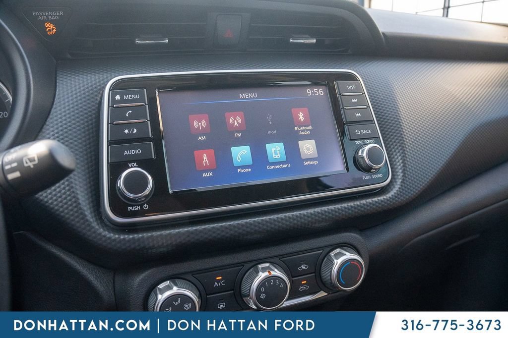 Used 2022 Nissan Kicks S FWD image 7