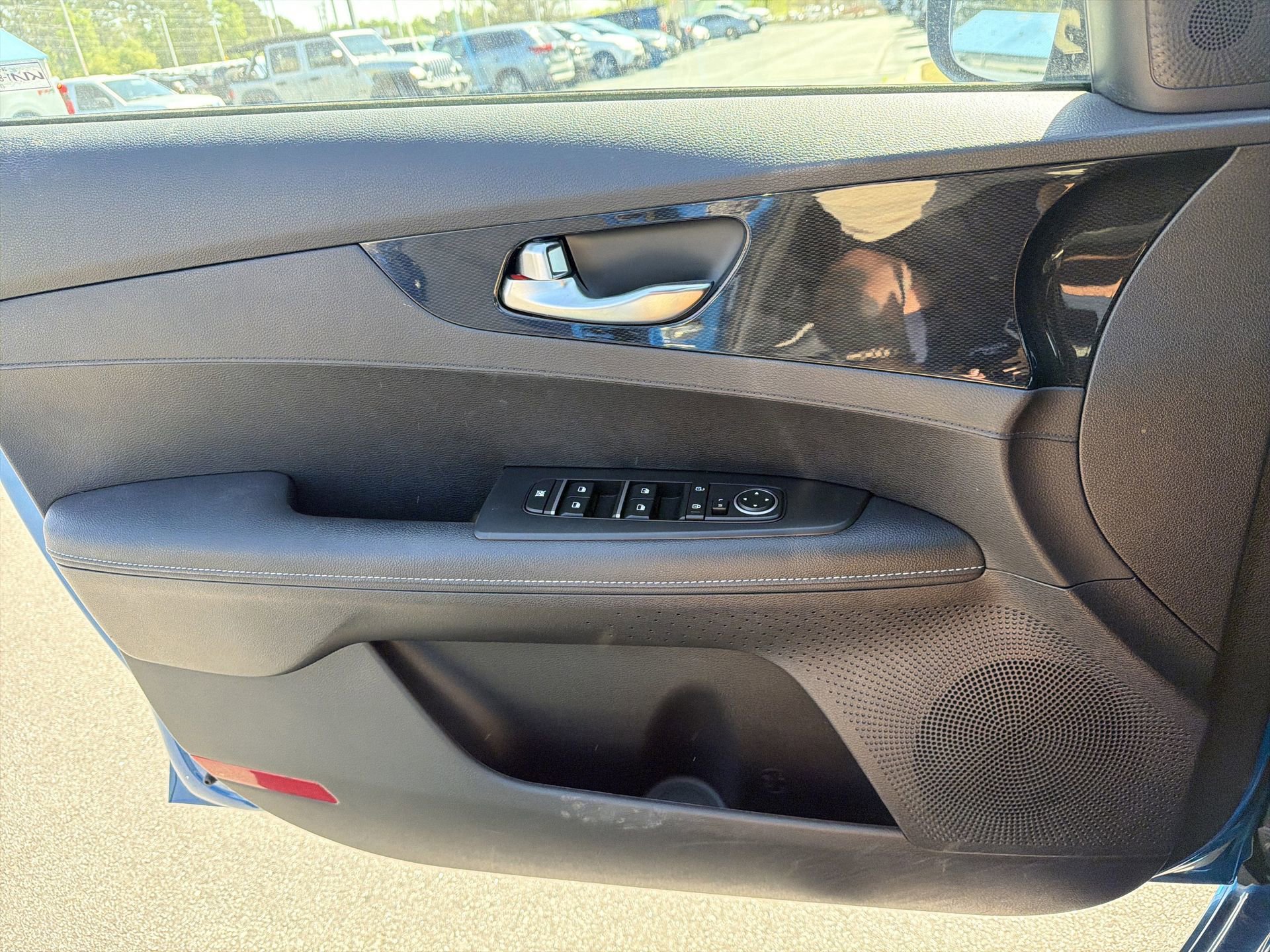 Used 2023 Kia Forte GT-Line image 9