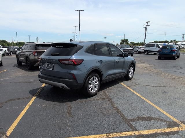 Certified 2025 Ford Escape Active w/ Tech Pack #1 FWD image 8