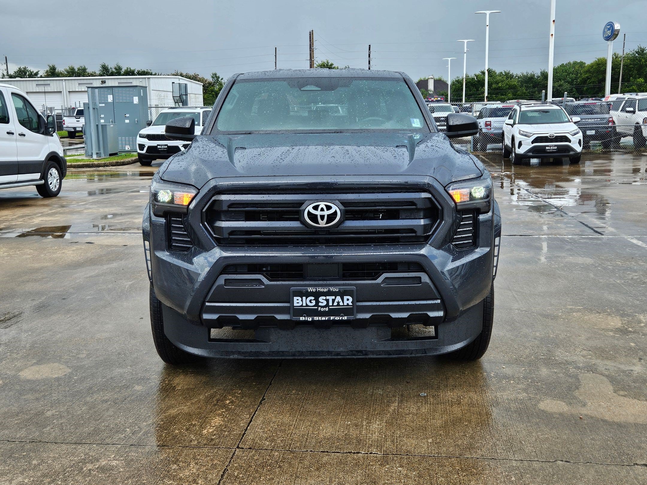 Used 2025 Toyota Tacoma SR AWD/4WD image 11
