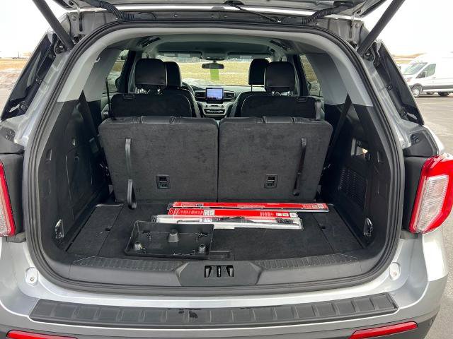 Certified 2023 Ford Explorer XLT w/ Equipment Group 202A image 28