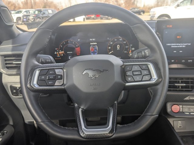 Certified 2024 Ford Mustang Coupe image 18