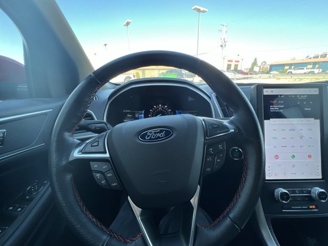 Certified 2021 Ford Edge ST-Line AWD/4WD image 15