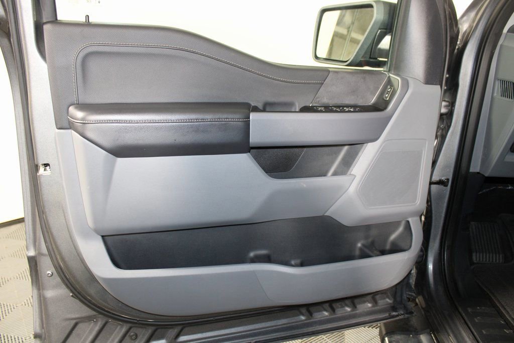 Certified 2025 Ford F150 XLT w/ Equipment Group 301A Standard image 18