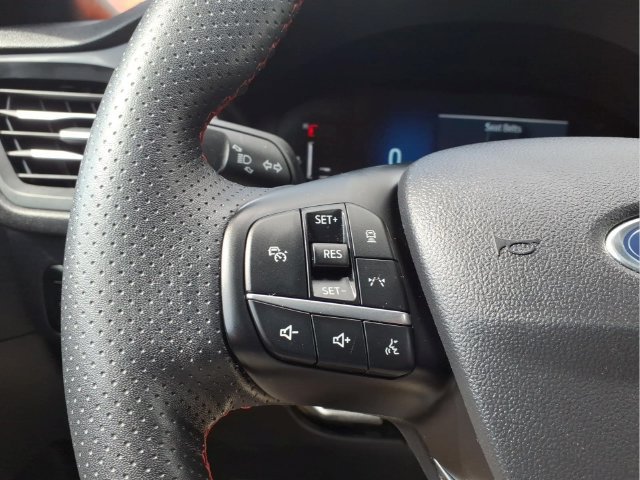 Certified 2024 Ford Escape ST-Line w/ Tech Pack #1 AWD/4WD image 14