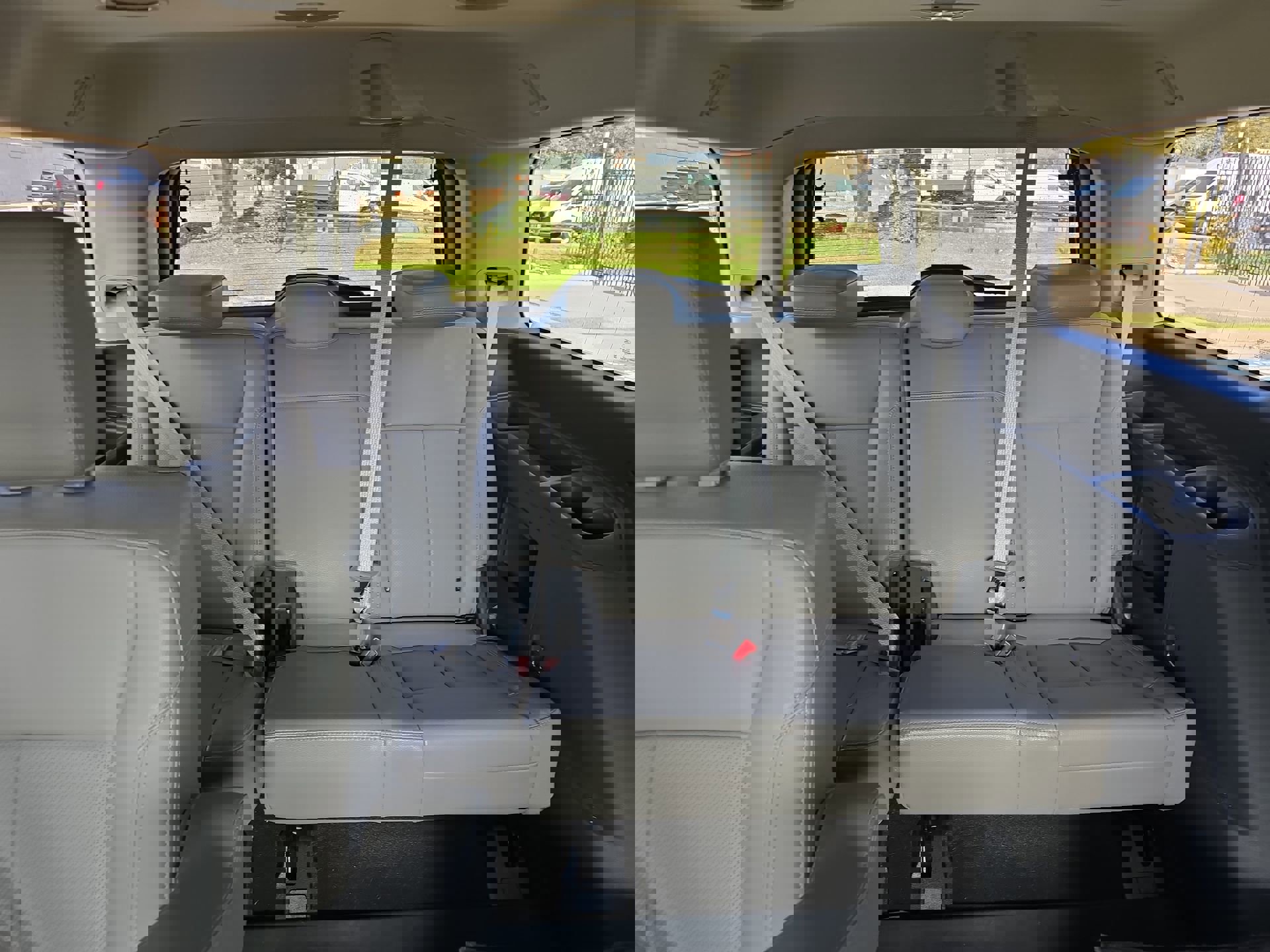 Certified 2020 Ford Expedition XLT w/ Equipment Group 201A image 22