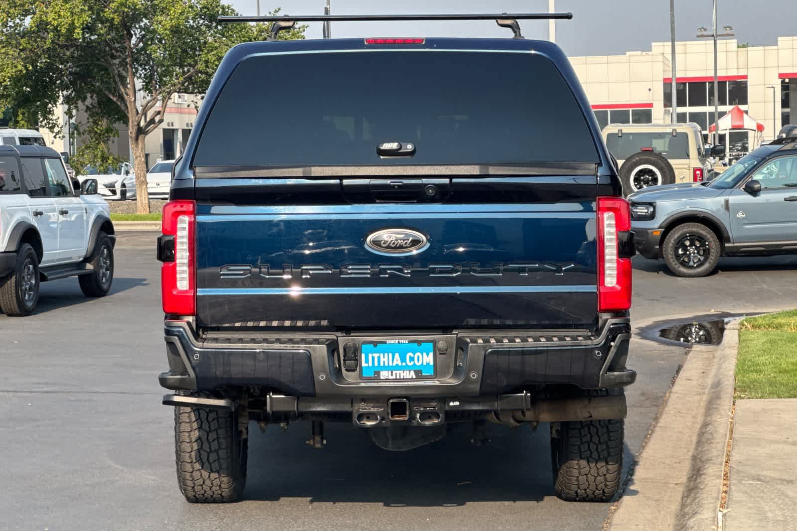 Certified 2025 Ford F350 Lariat w/ Lariat Ultimate Package AWD/4WD image 7