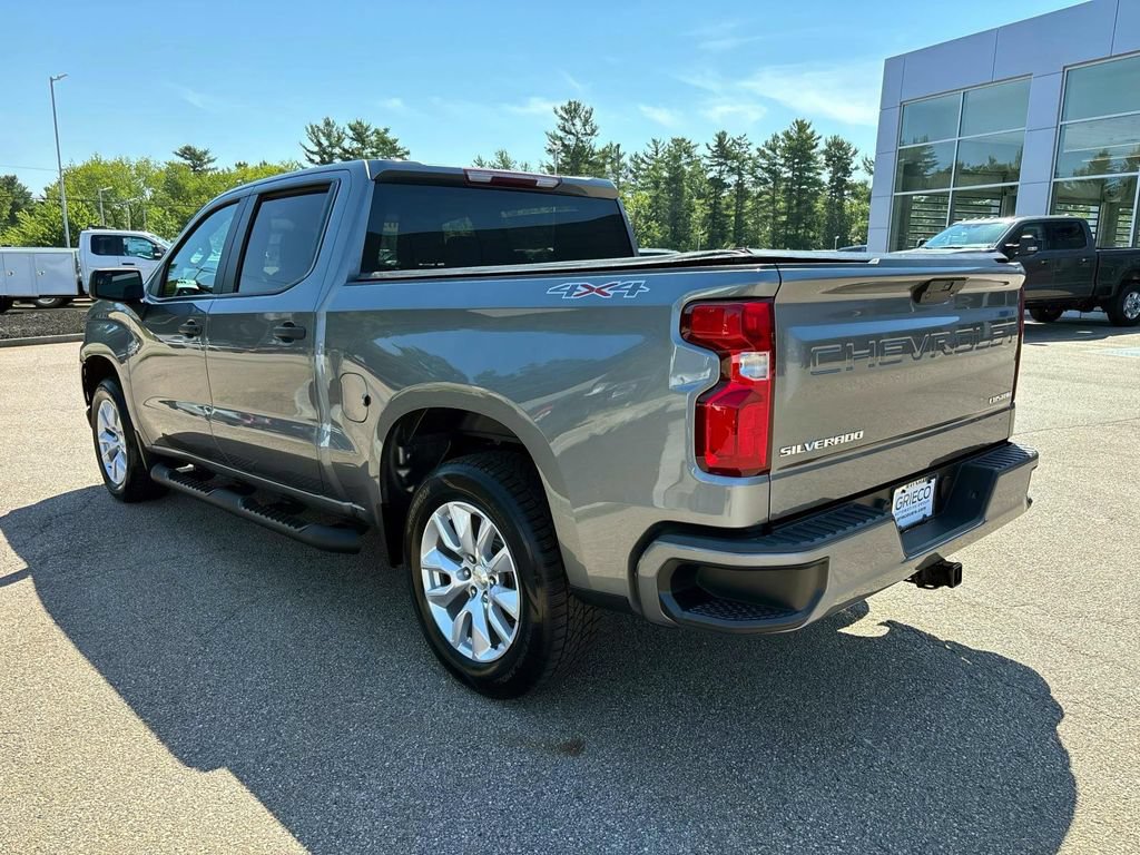Used 2021 Chevrolet Silverado 1500 Custom w/ Safety Confidence Package AWD/4WD image 5