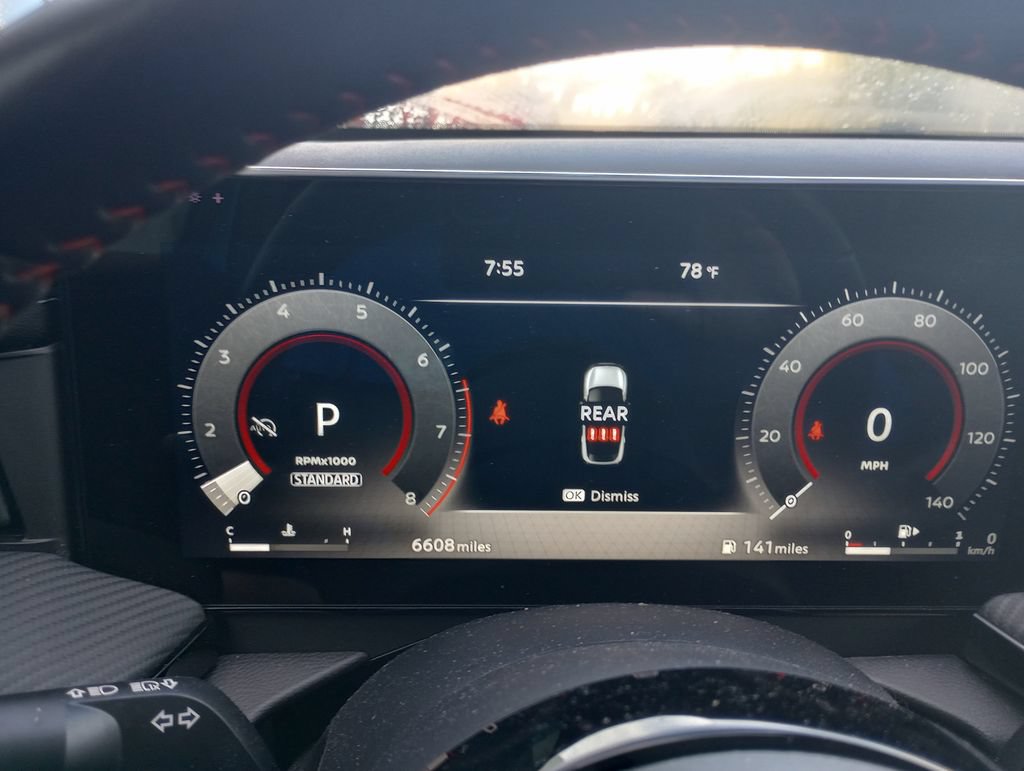 Used 2025 Nissan Kicks SR FWD image 23