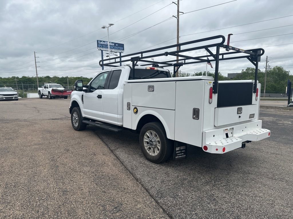 Certified 2022 Ford F250 XLT w/ XLT Value Package AWD/4WD image 2