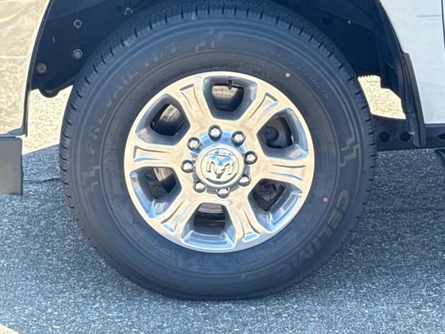 Used 2023 RAM 2500 Big Horn w/ Level 1 Equipment Group AWD/4WD image 6