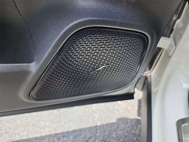 Used 2024 Mercedes-Benz EQB 250+ image 16