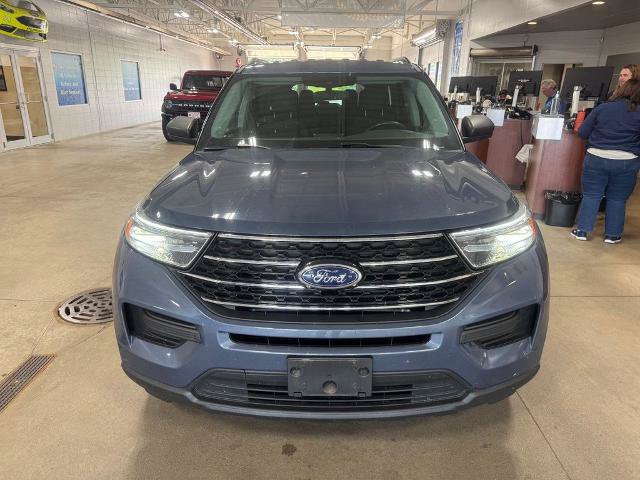 Certified 2021 Ford Explorer XLT w/ Class III Trailer Tow Package AWD/4WD image 2