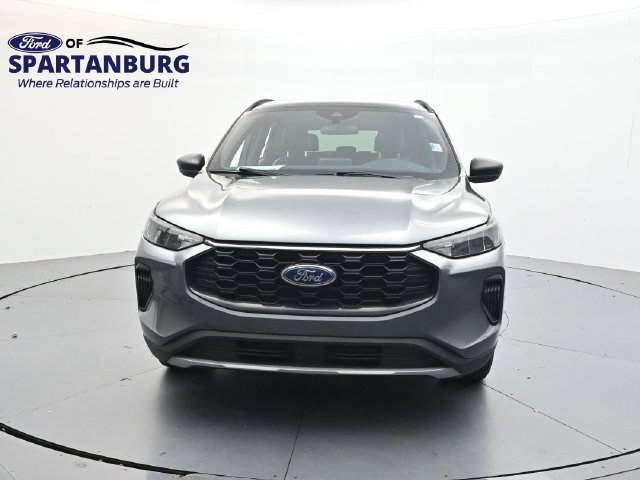 Certified 2025 Ford Escape ST-Line FWD image 2