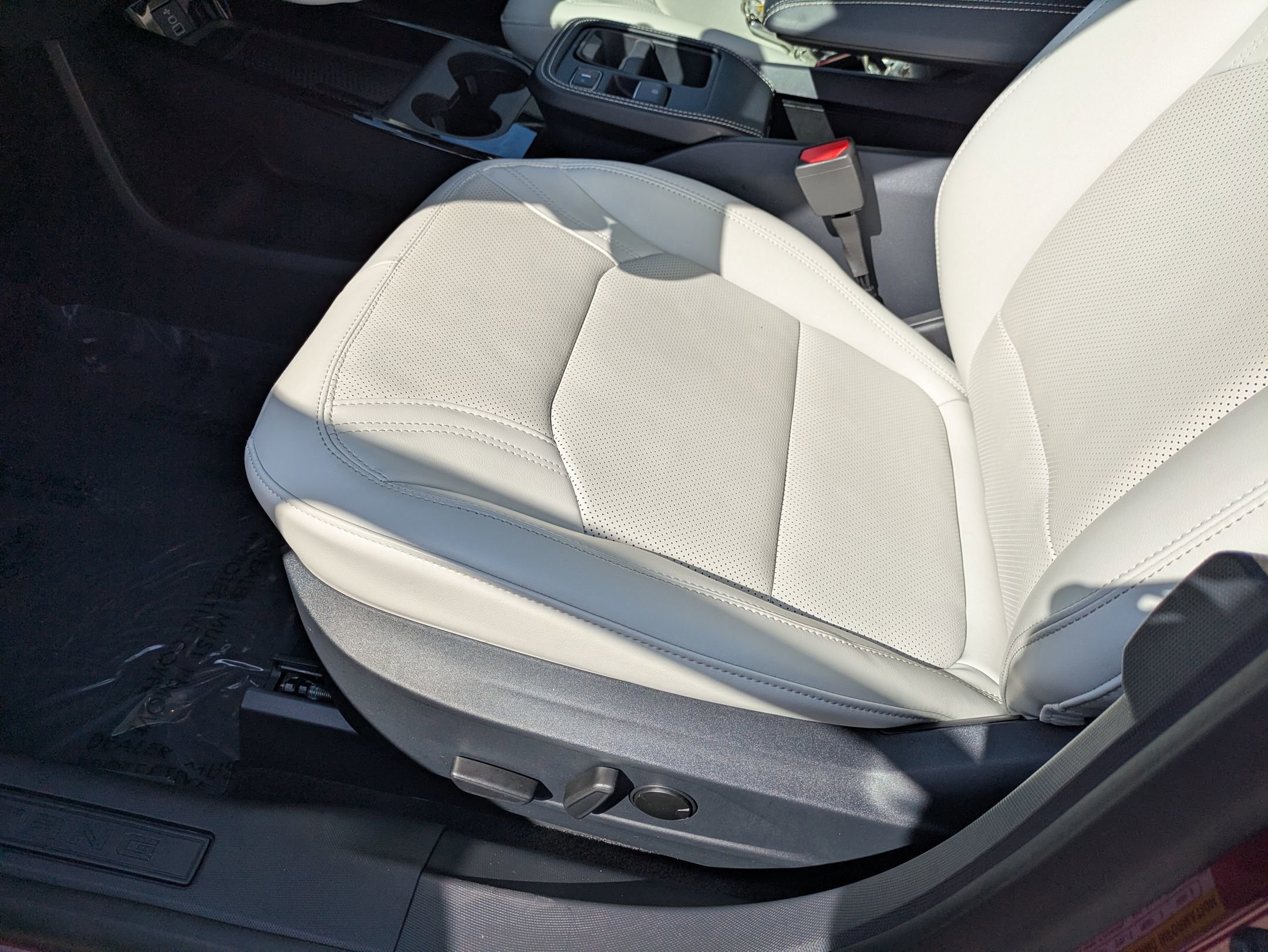 Certified 2025 Ford Mustang Mach-E Premium image 14