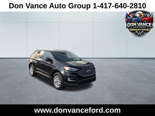 Certified 2024 Ford Edge SEL w/ Convenience Package image 2