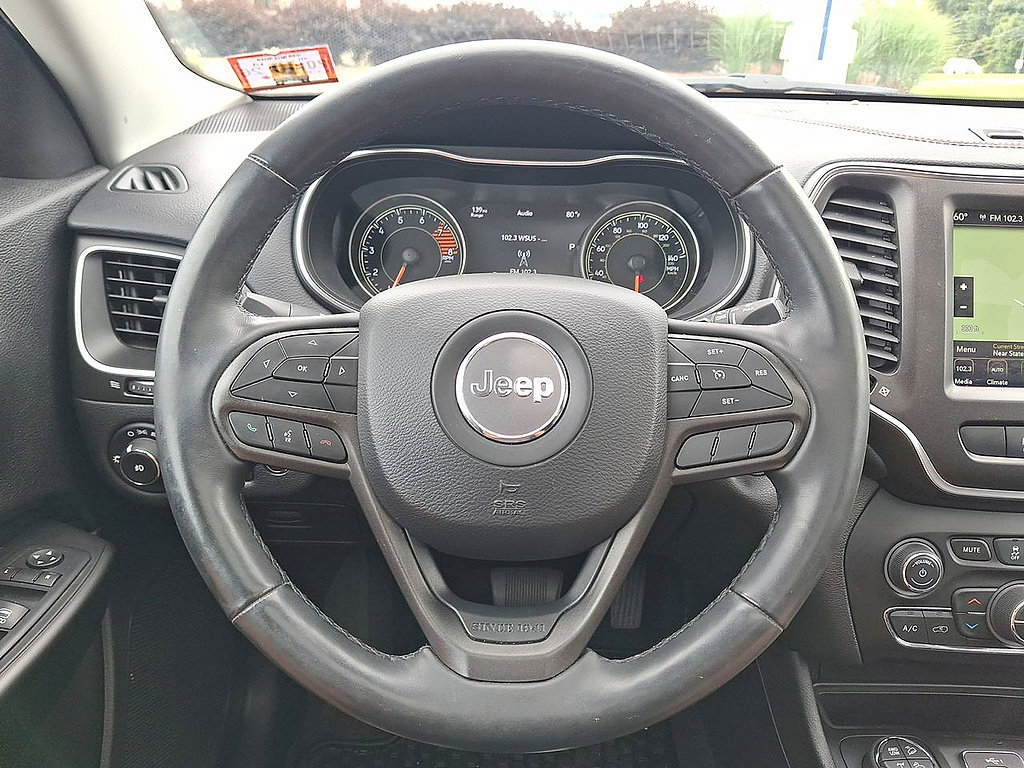 Used 2020 Jeep Cherokee Trailhawk AWD/4WD image 16