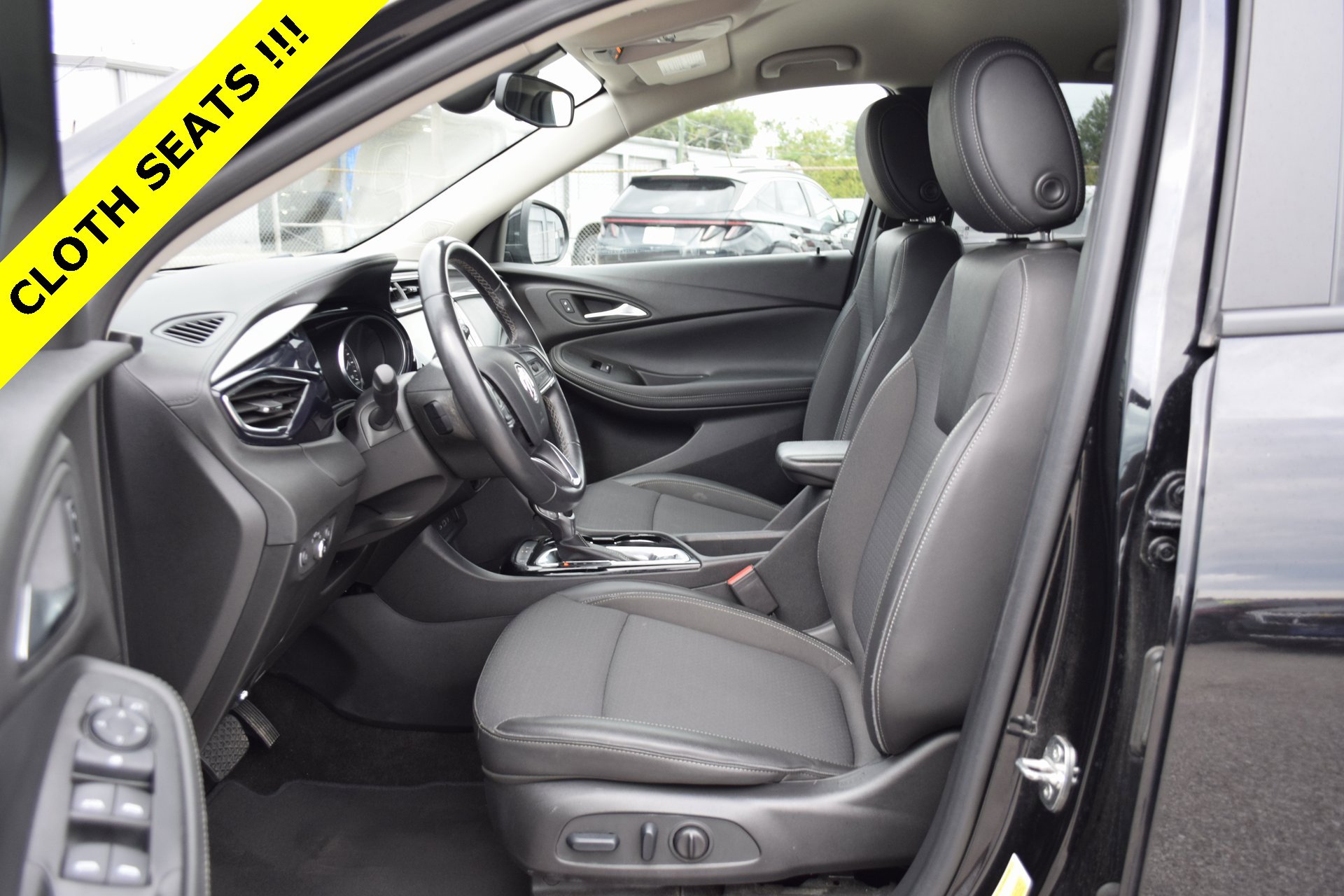 Used 2023 Buick Encore GX Select w/ Sport Touring Package image 3