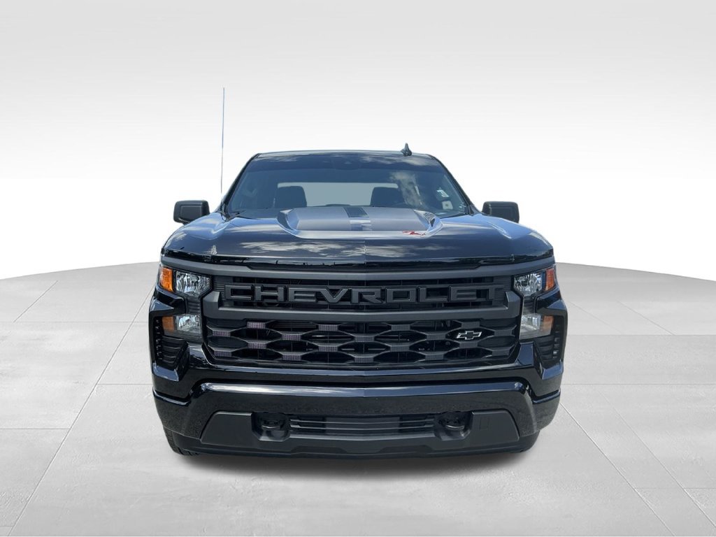 Used 2026 Chevrolet Silverado 1500 Custom w/ Rally Edition RWD image 14