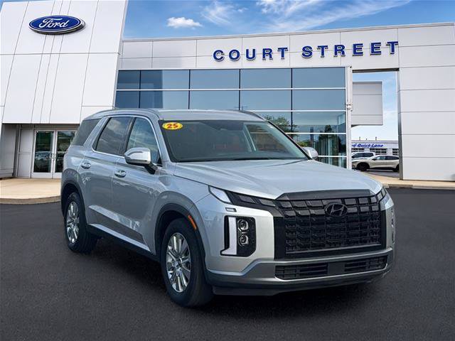 Used 2025 Hyundai Palisade SEL AWD/4WD image 3