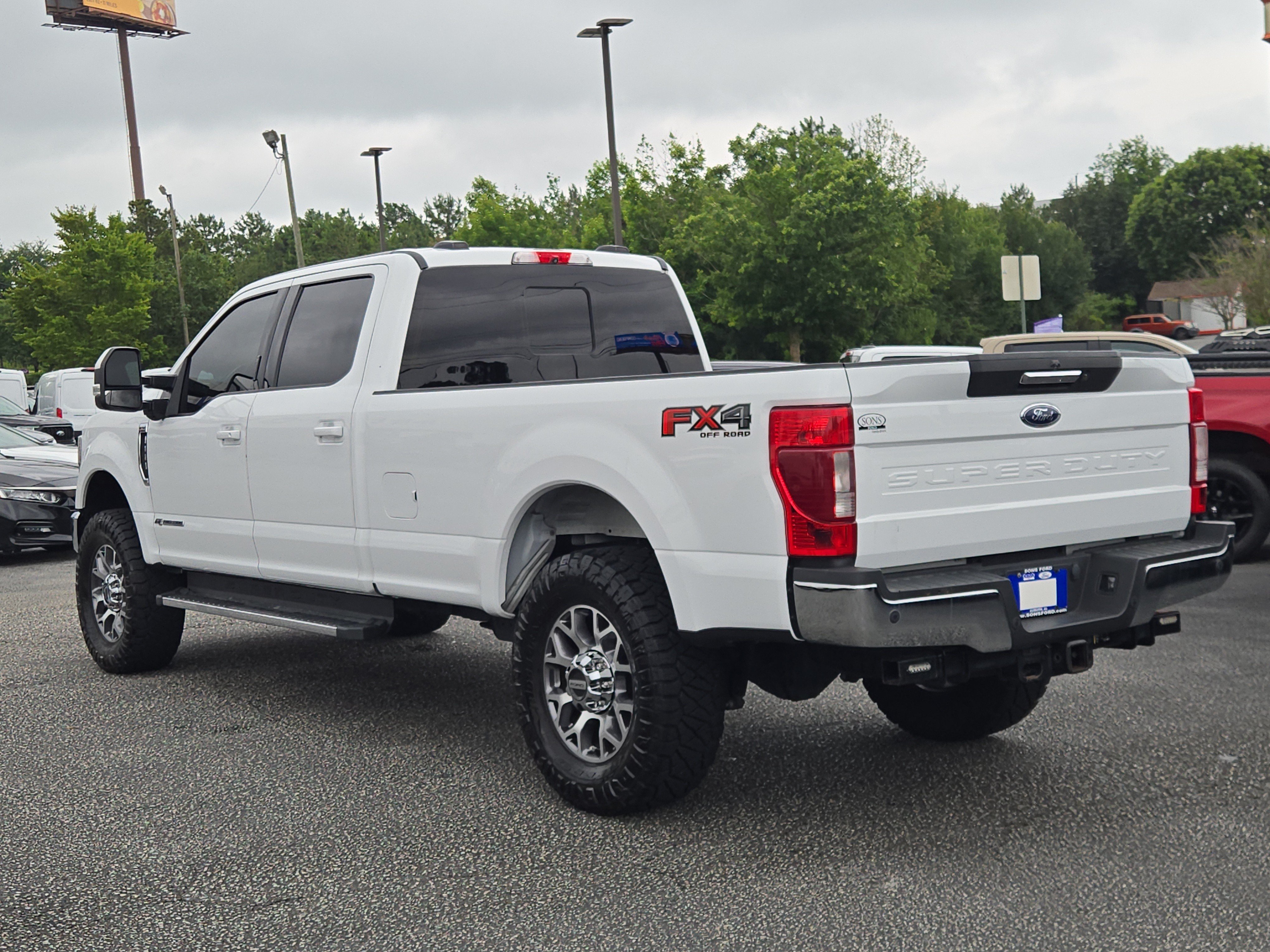 Certified 2022 Ford F350 Lariat w/ Lariat Value Package AWD/4WD image 9
