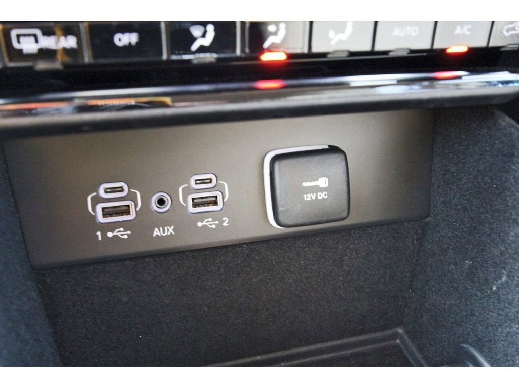 Used 2022 Jeep Grand Cherokee L Limited image 28