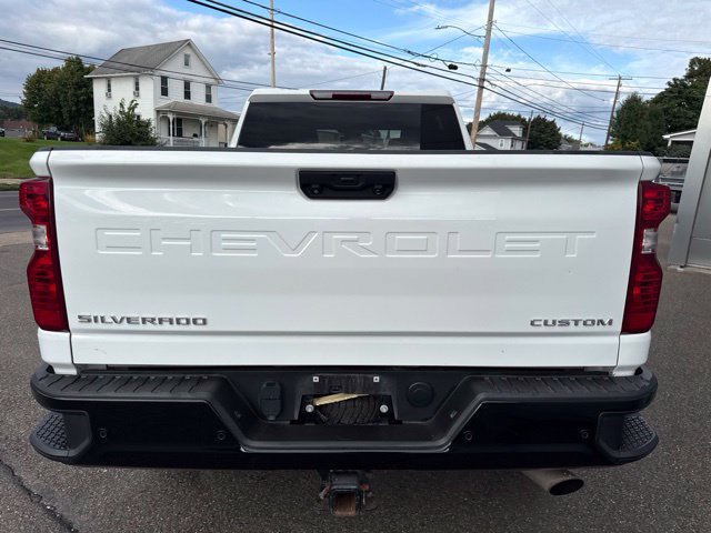 Used 2024 Chevrolet Silverado 2500 Custom w/ Custom Value Package AWD/4WD image 7