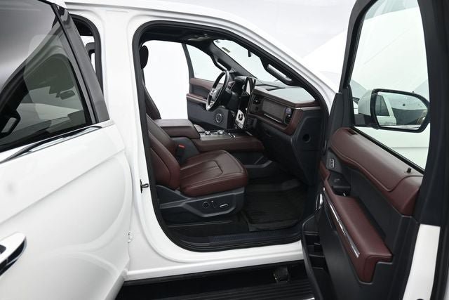 Certified 2024 Ford Expedition Limited AWD/4WD image 14