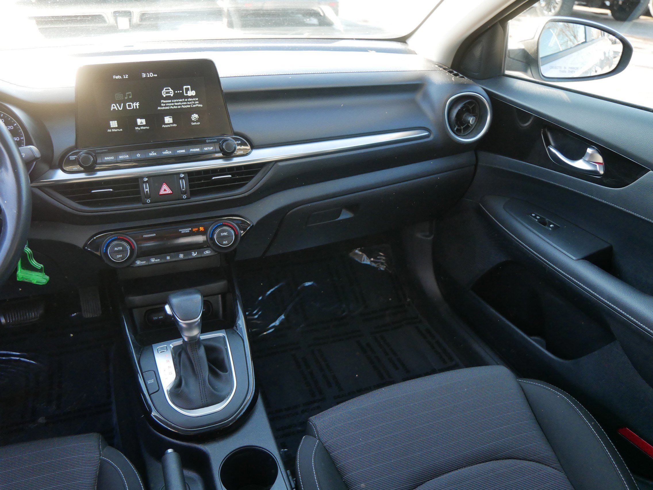 Used 2019 Kia Forte S w/ S Premium Package image 11