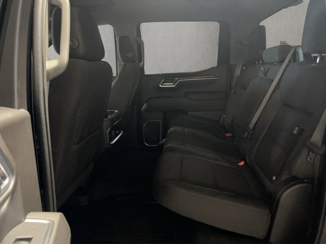 Used 2022 GMC Sierra 1500 Elevation w/ LPO, Elevation Black Package AWD/4WD image 18