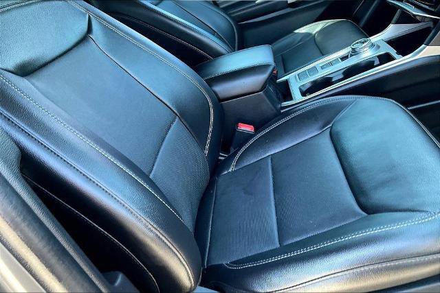 Certified 2022 Ford Explorer Limited w/ Limited Technology Package image 30