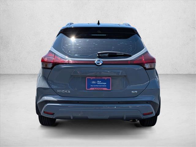 Used 2021 Nissan Kicks SR w/ SR Premium Package FWD image 7