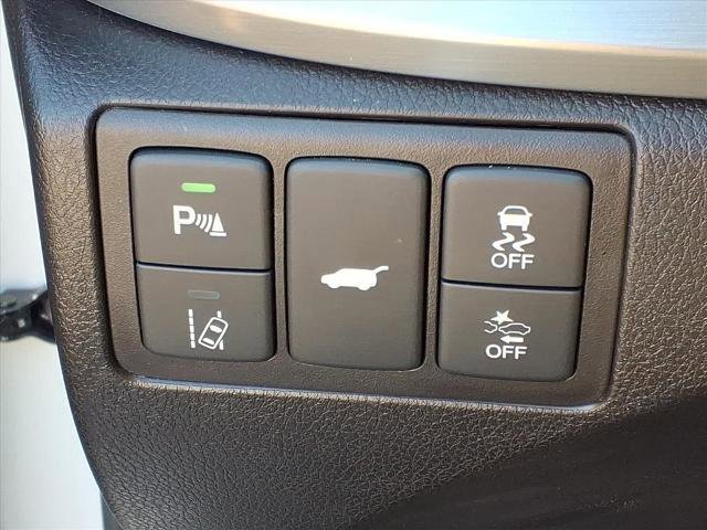 Used 2018 Acura RDX AWD w/ Advance Package image 11